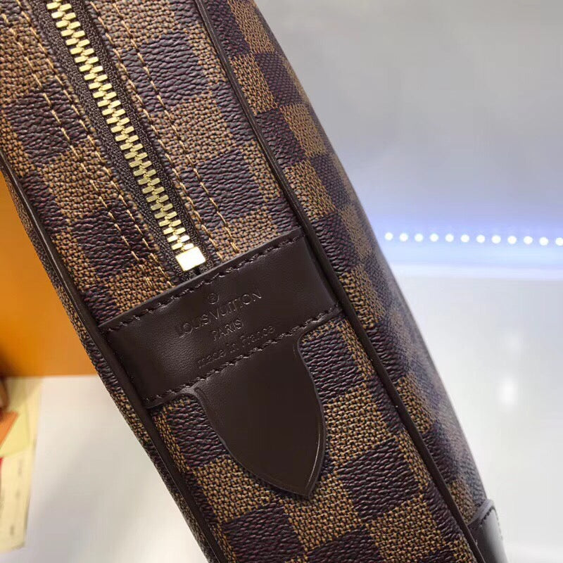 B1N67E14 Fashion leather bag