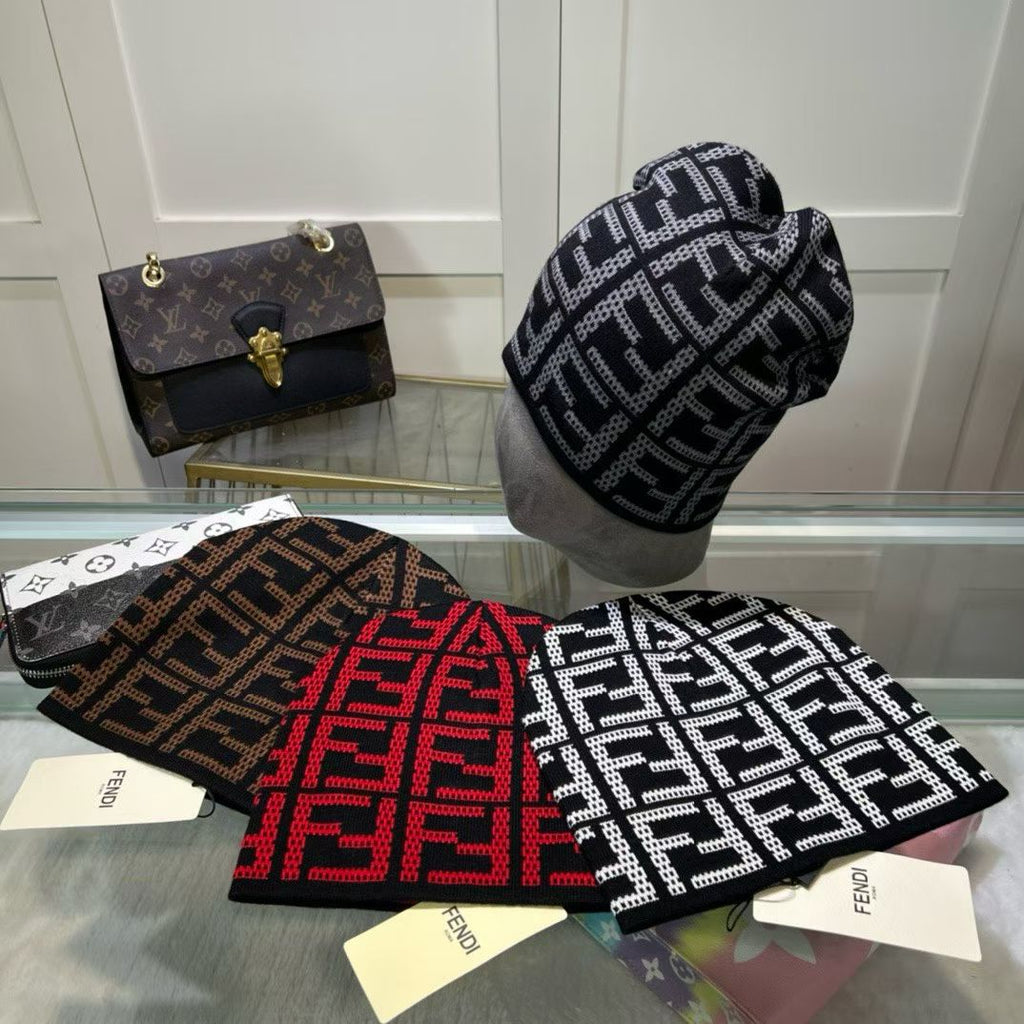 M1R86F31 Fashion hats