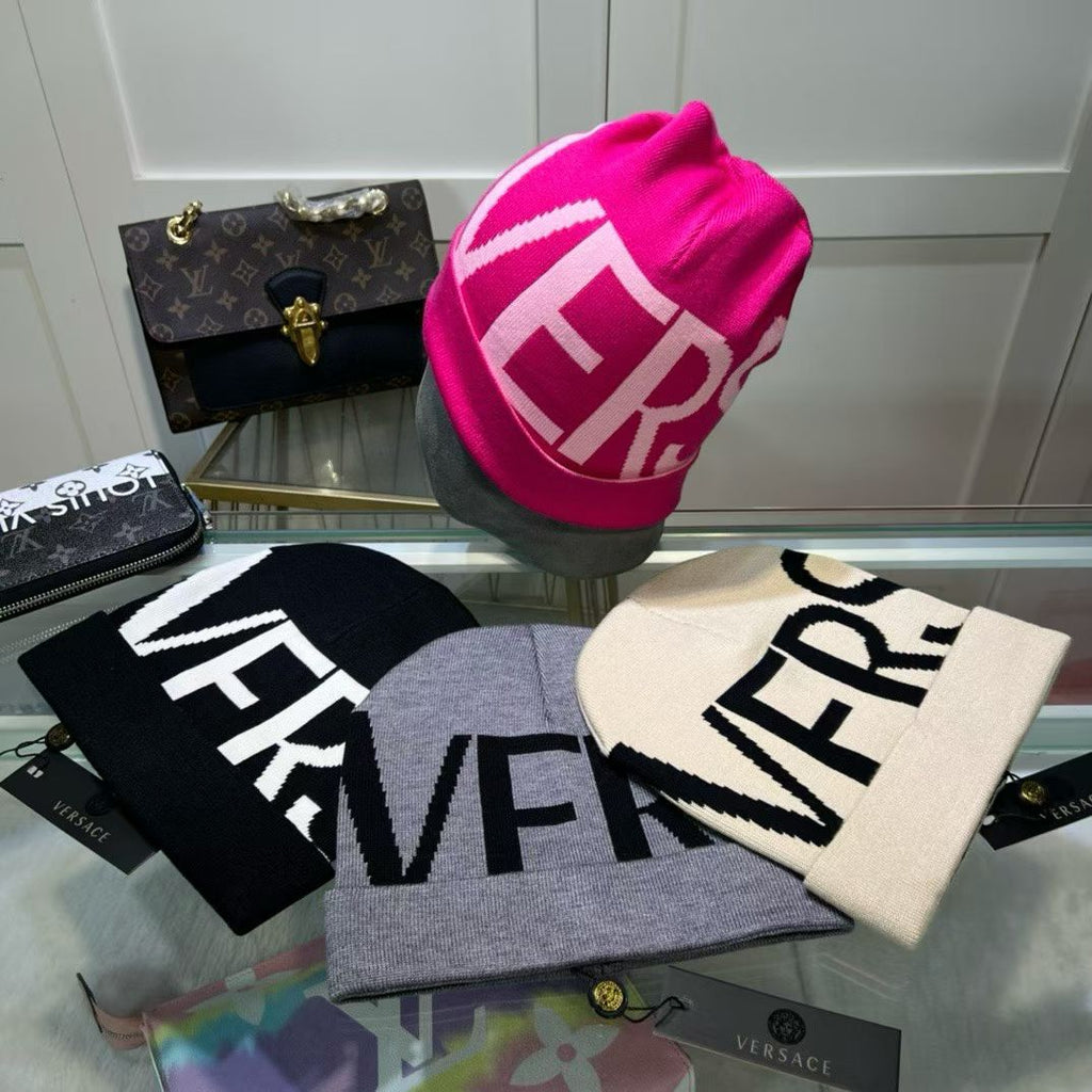 M1R86V92 Fashion hats