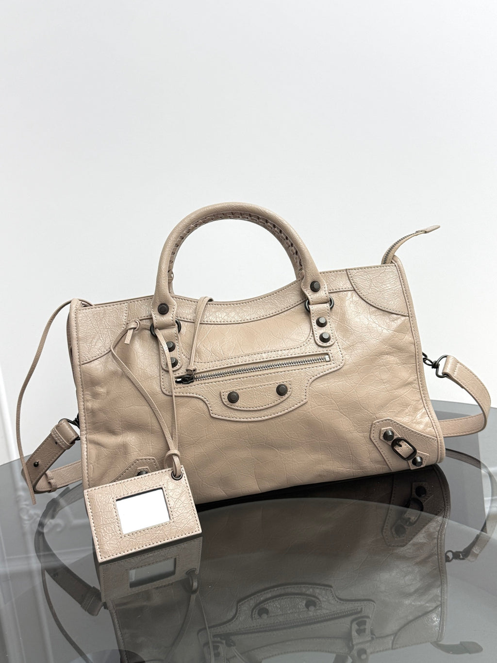 B1R106J4 Fashion leather bag