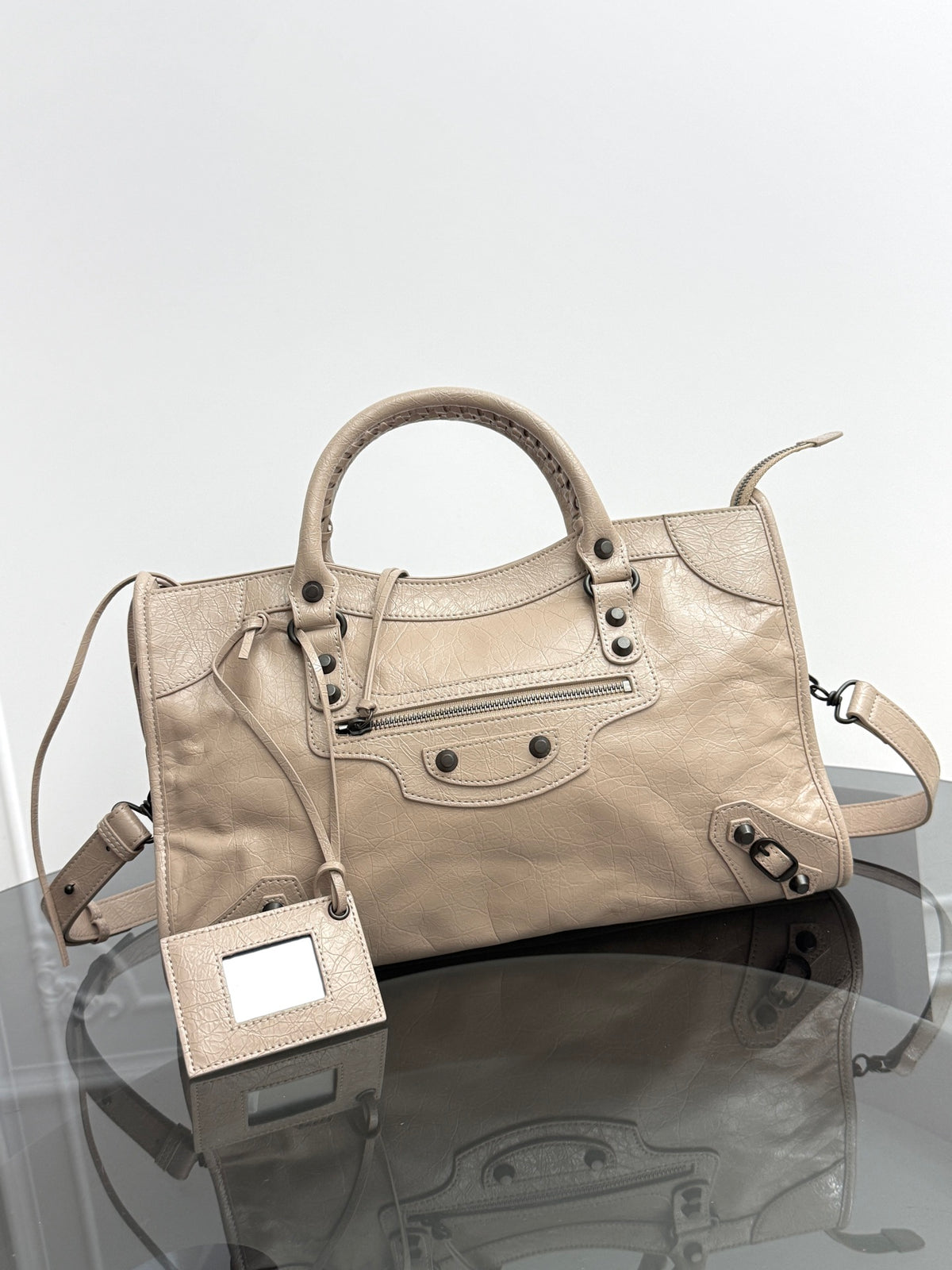 B1R106J4 Fashion leather bag