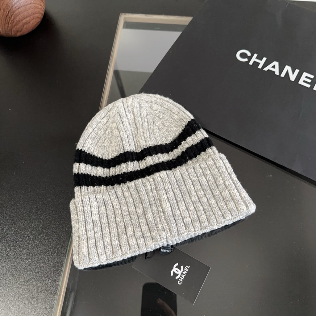 M1R86C24 Fashion hats