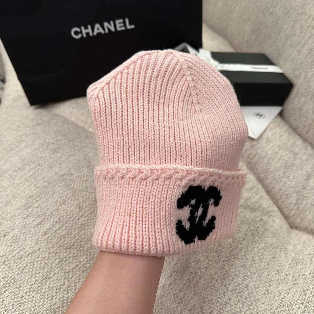 M1R96C2 Fashion hats