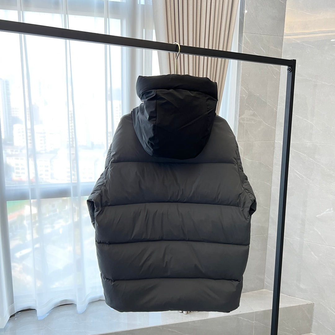 U3R106A24 Fashion down jacket