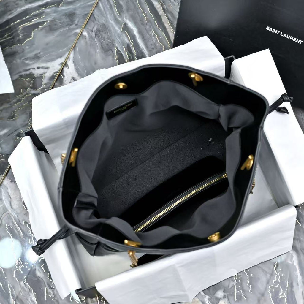 146RSL7B Popular leather bags