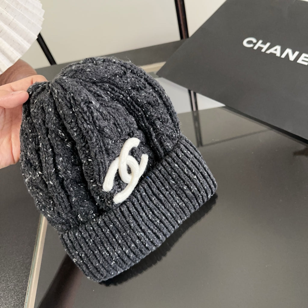 M1R86C23 Fashion hats
