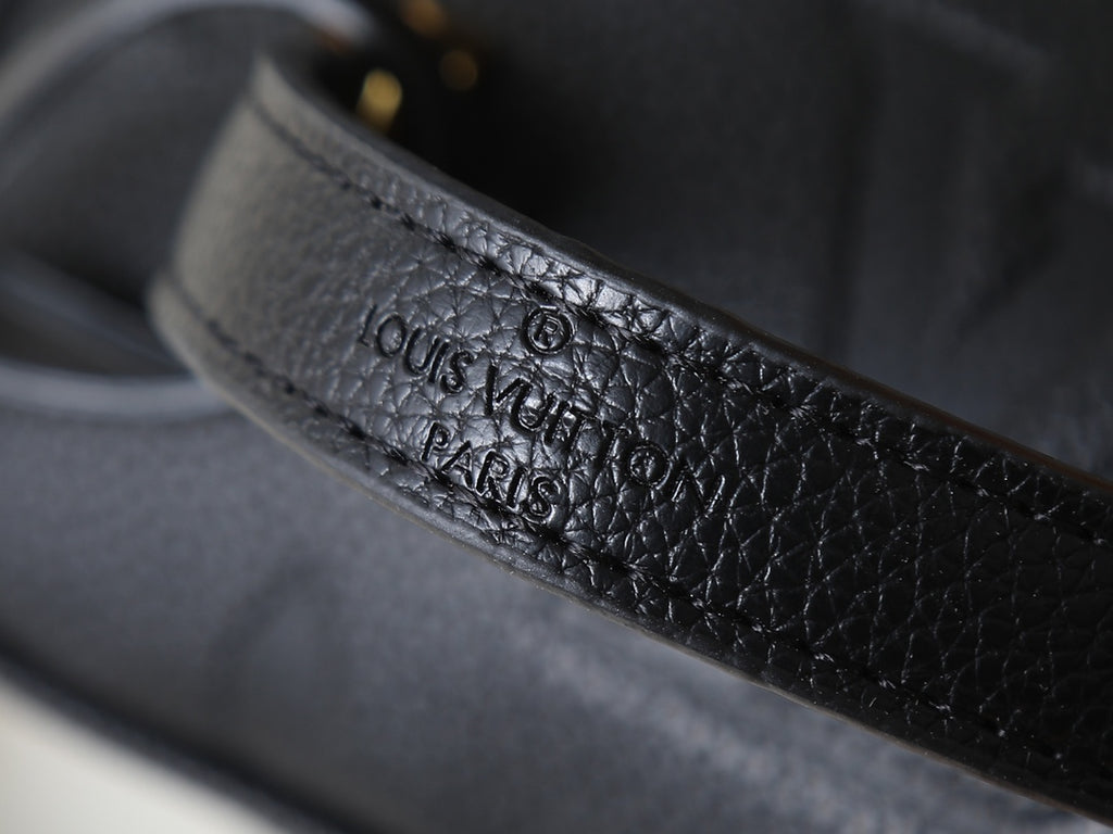 B1P76E2 Fashion leather bag