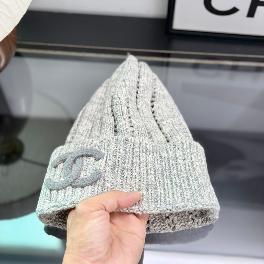 M1R96C27 Fashion hats
