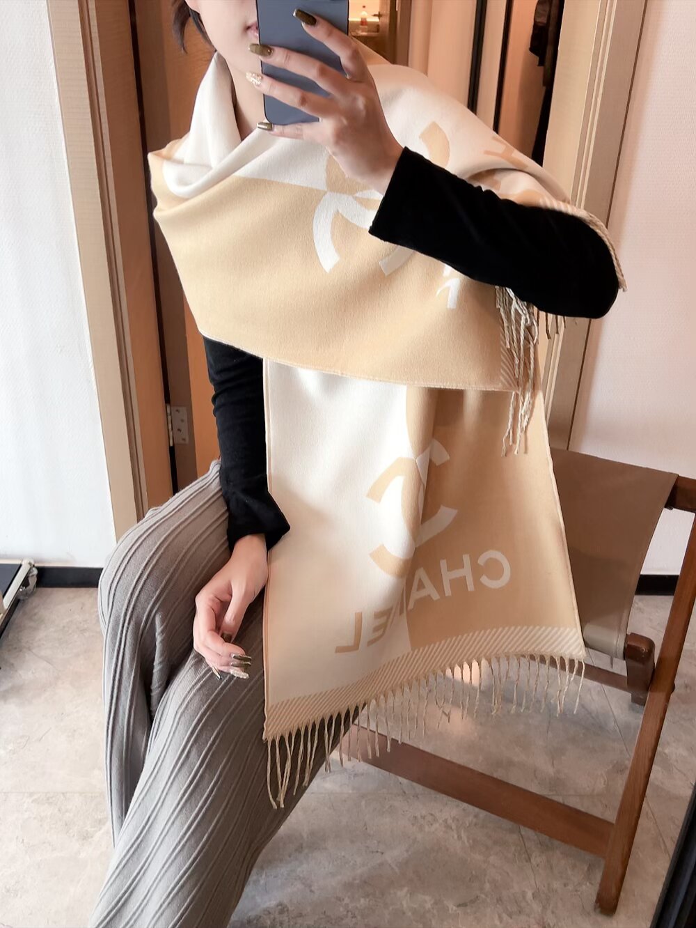 W1R86C70 Popular Winter Scarves