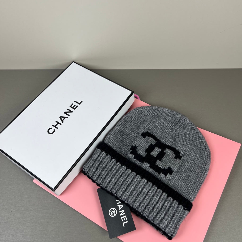 M1R86C3 Fashion hats