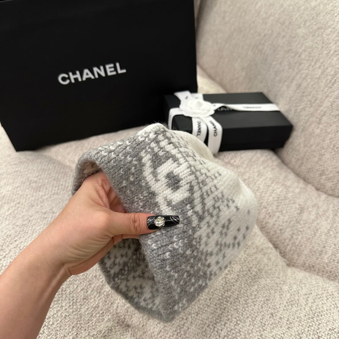 M1R86C21 Fashion hats