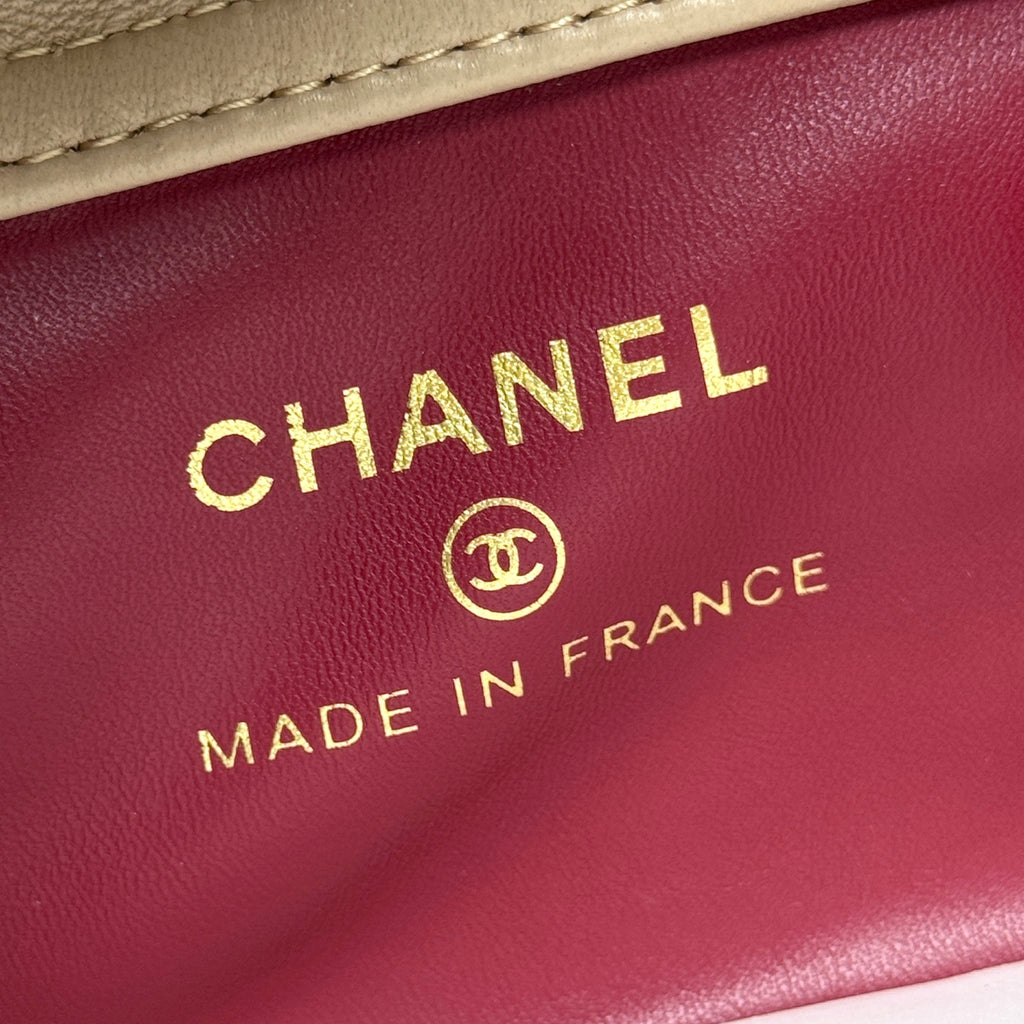 B1N96C28 Popular leather bag