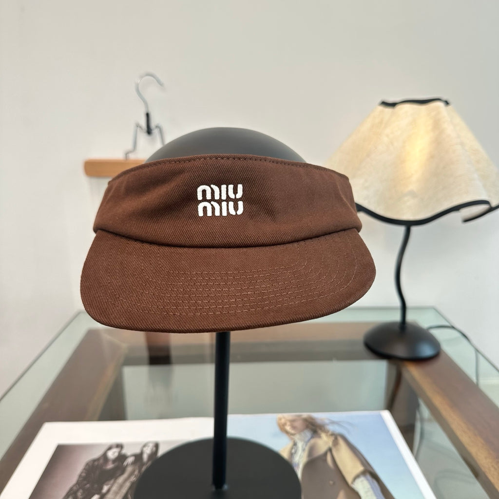 M1R76A9 Fashion hats