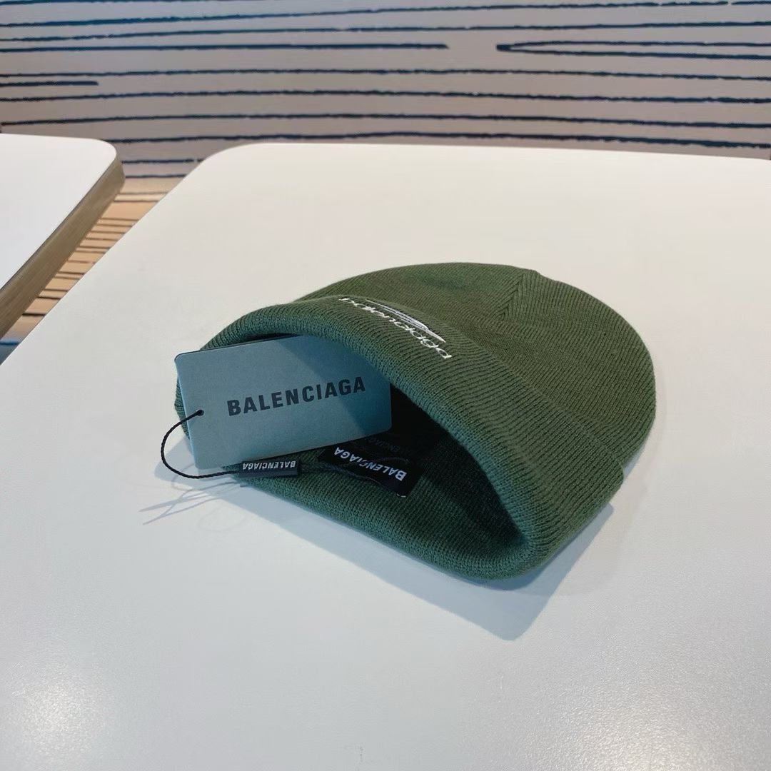 M1R86J93 Fashion hats