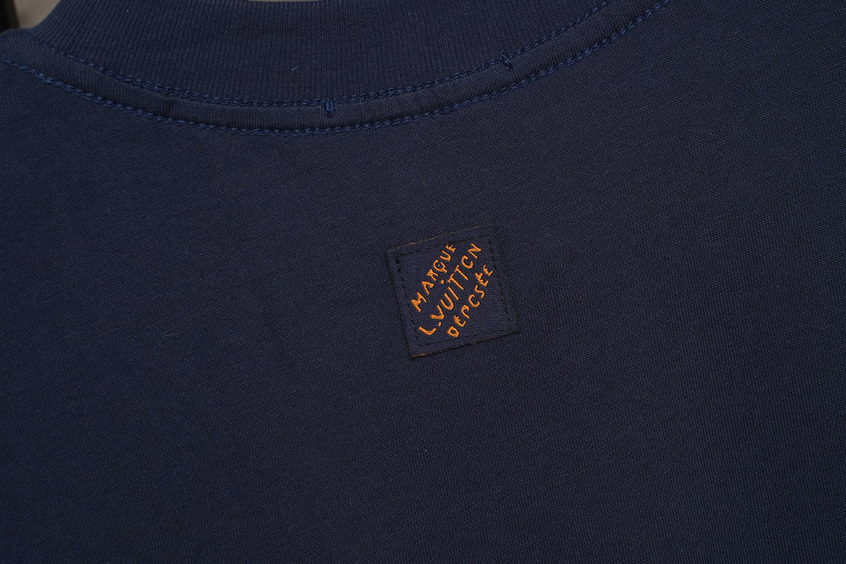 U1R76E18 Popular T-shirts