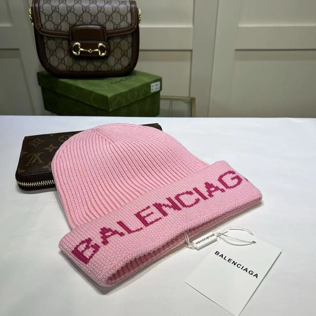 M1R86J86 Fashion hats