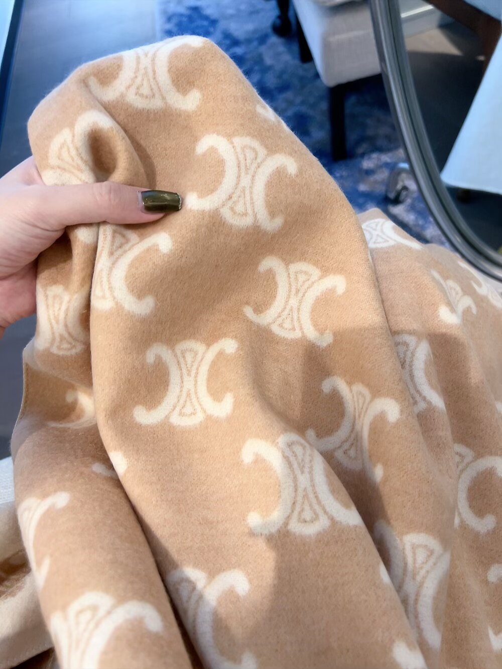 W1R96N122 Popular Winter Scarves