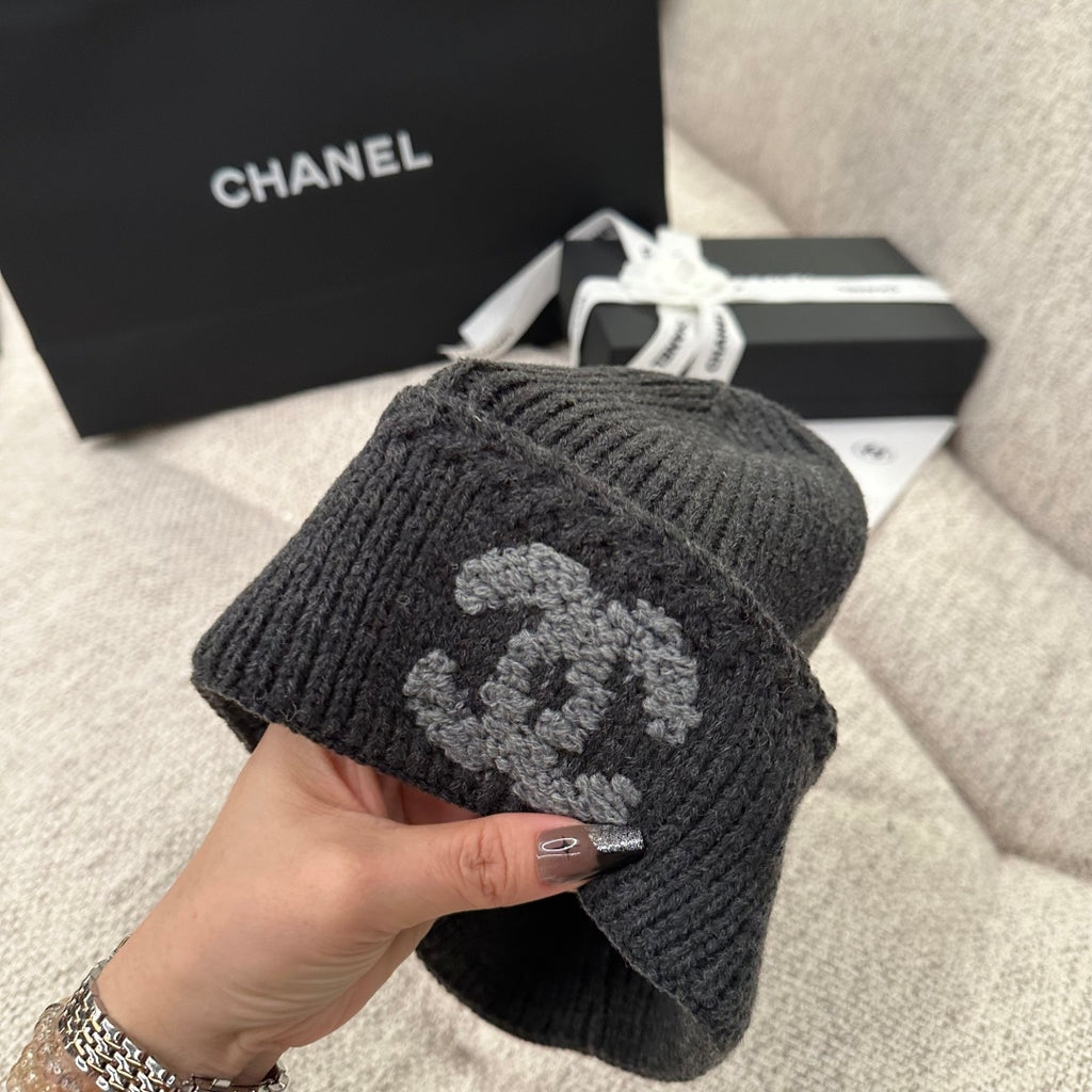 M1R96C2 Fashion hats