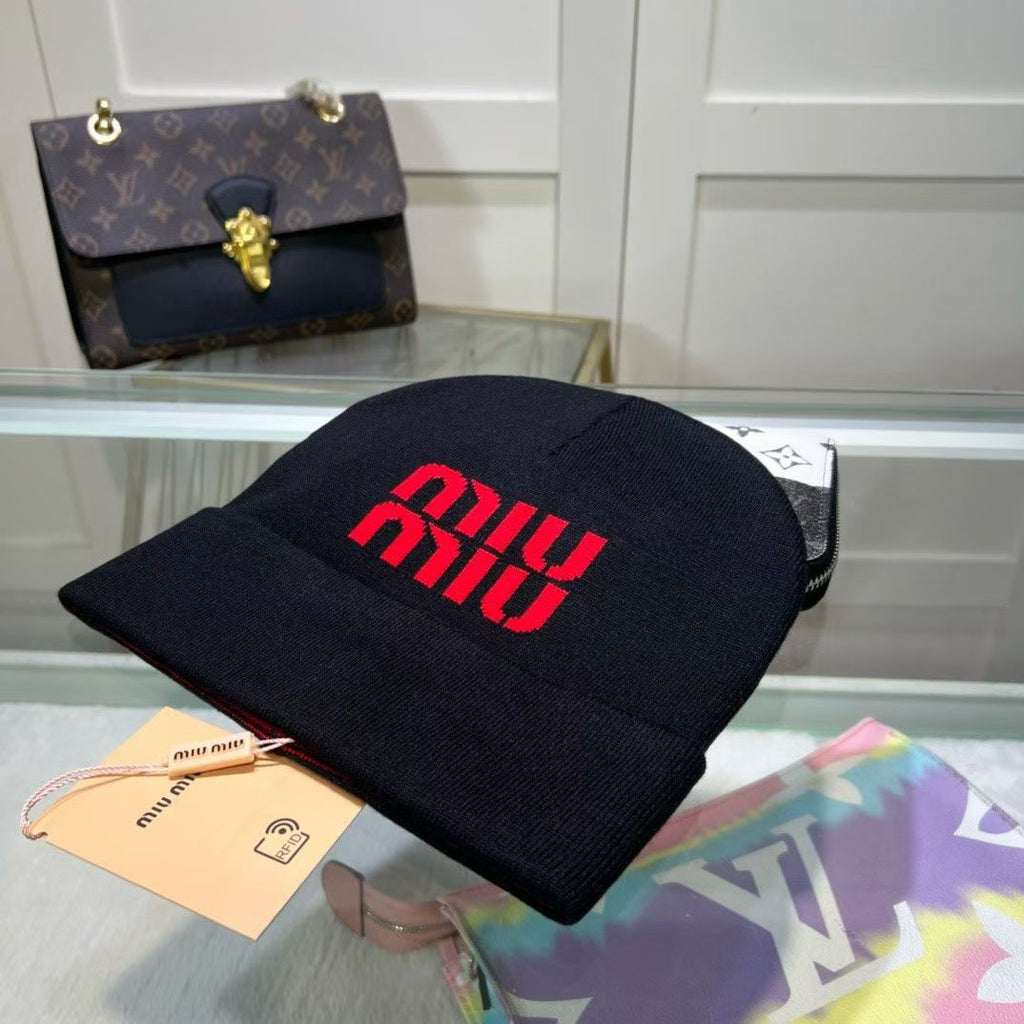 M1R86A28 Fashion hats