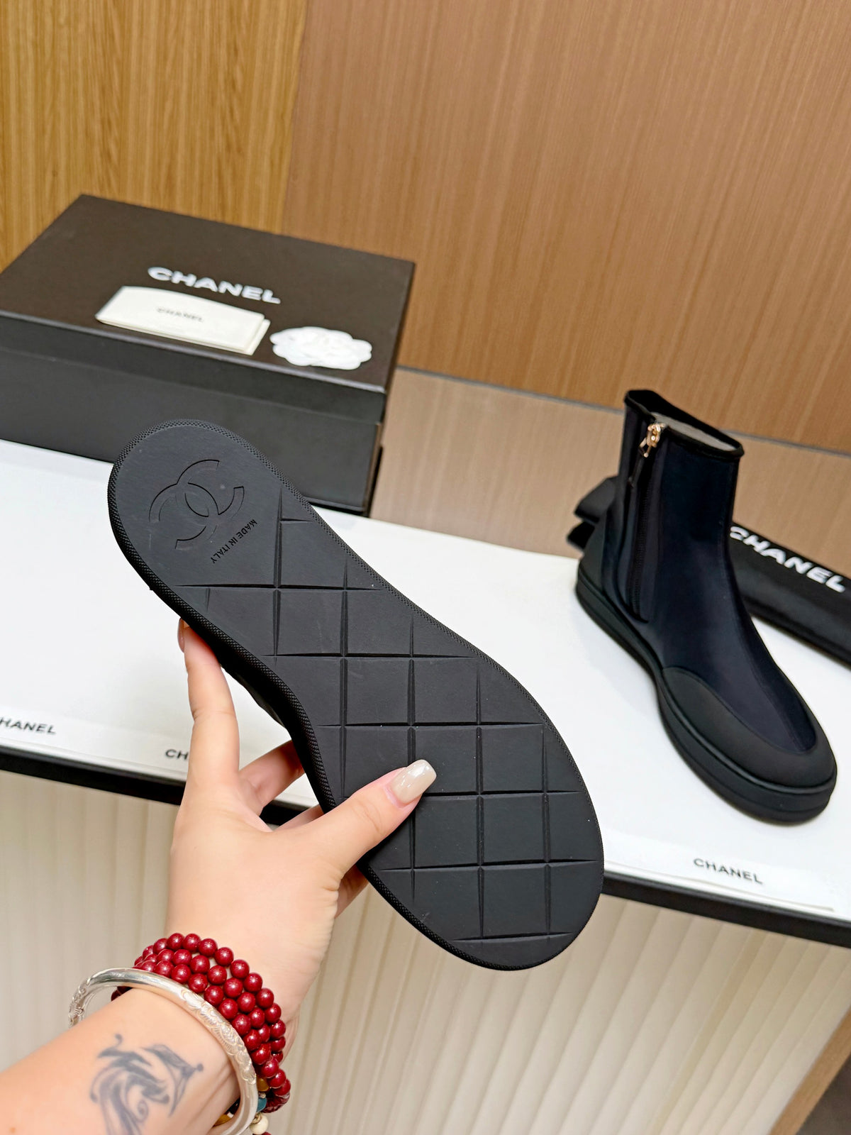Z2P96C10 Fashion high-quality shoes