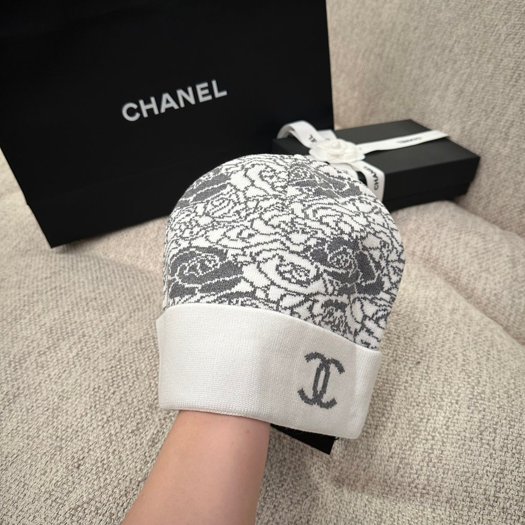 M1R86C10 Fashion hats