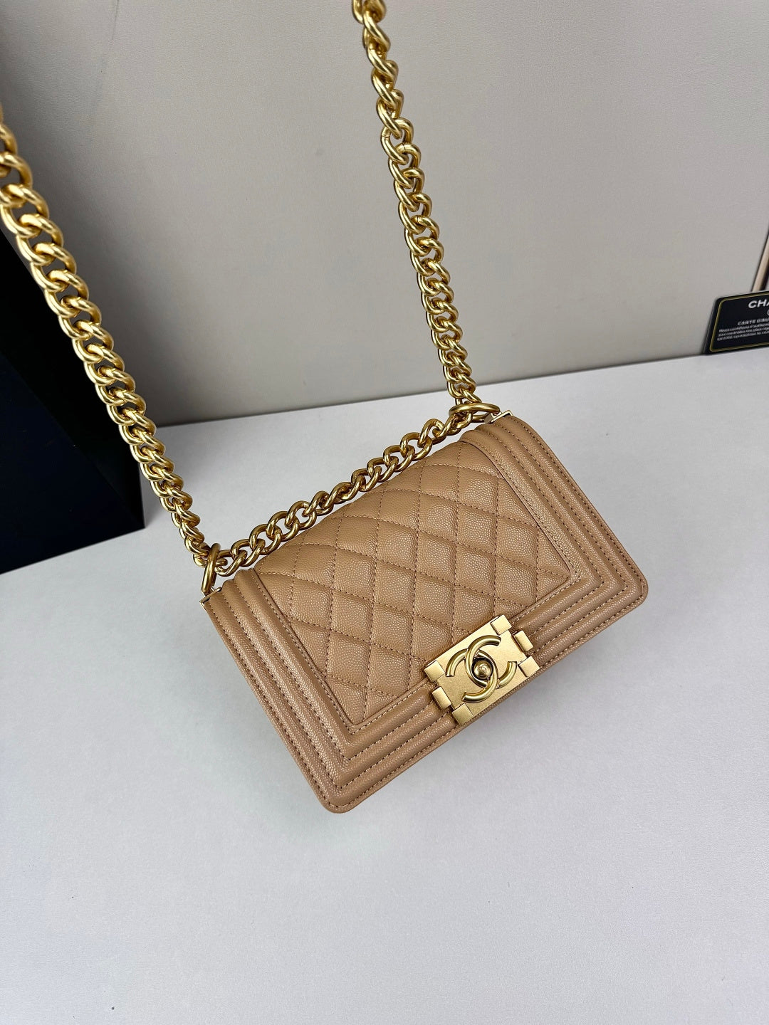 136PC17B Popular Caviar leather bag