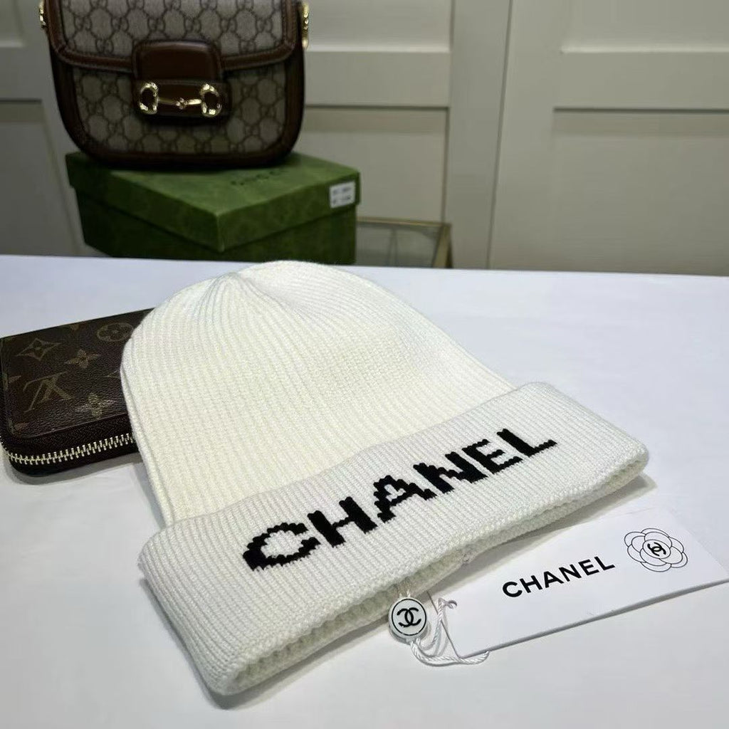 M1R86C36 Fashion hats
