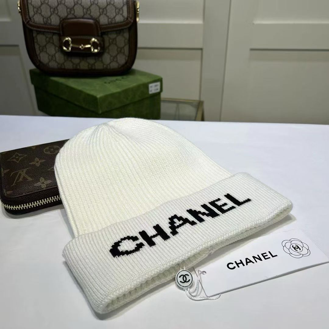 M1R86C36 Fashion hats