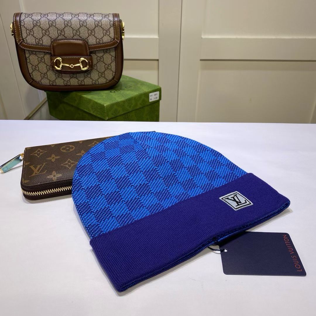 M1R86E34 Fashion hats