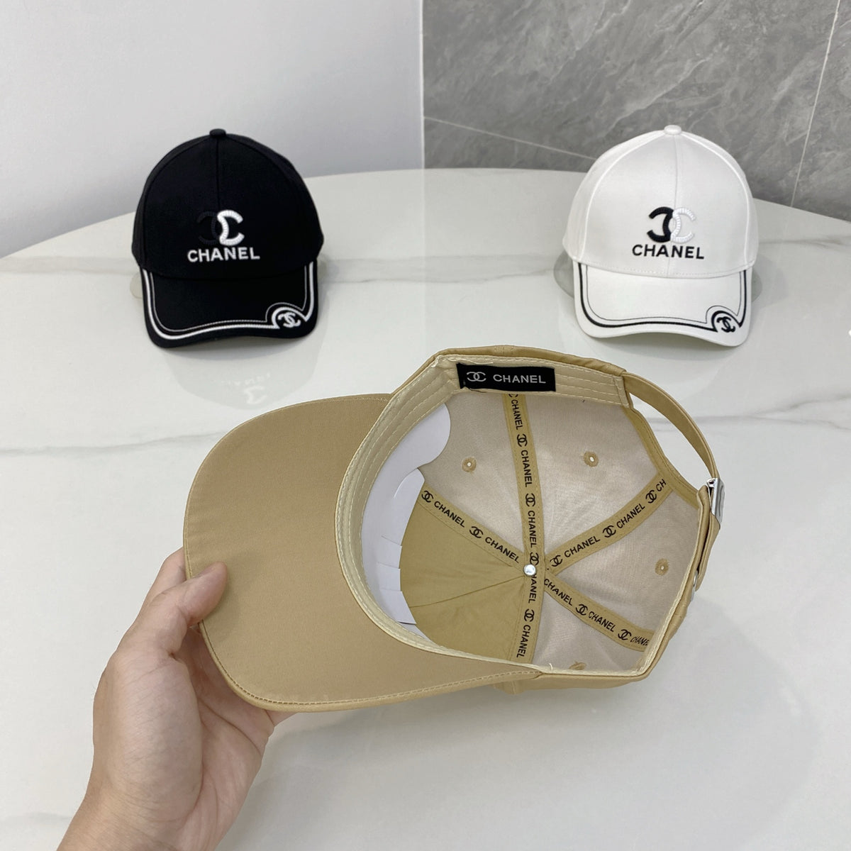 M1R86C118 Fashion hats