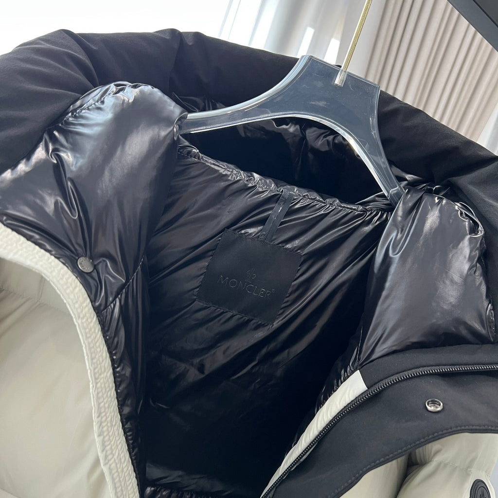 U3R106A24 Fashion down jacket