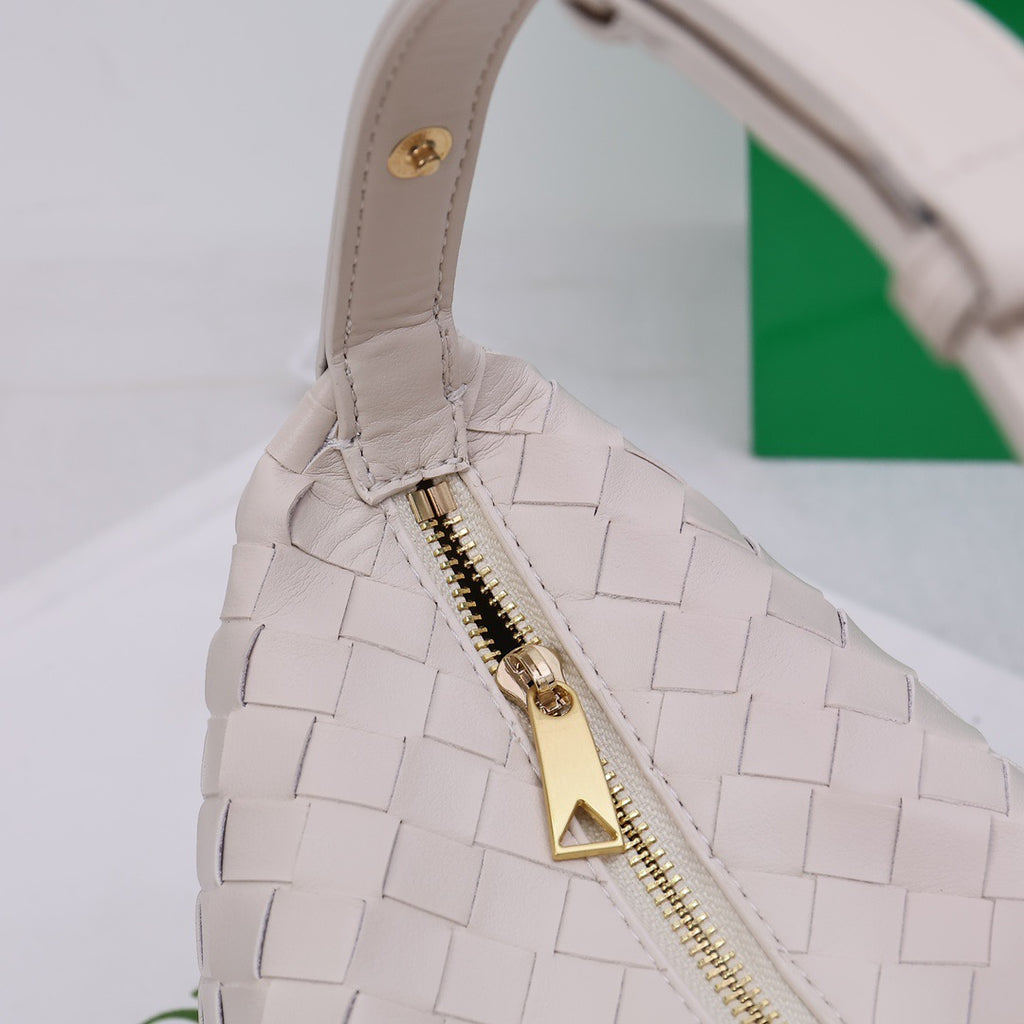 B1X76A10 Fashion leather bag