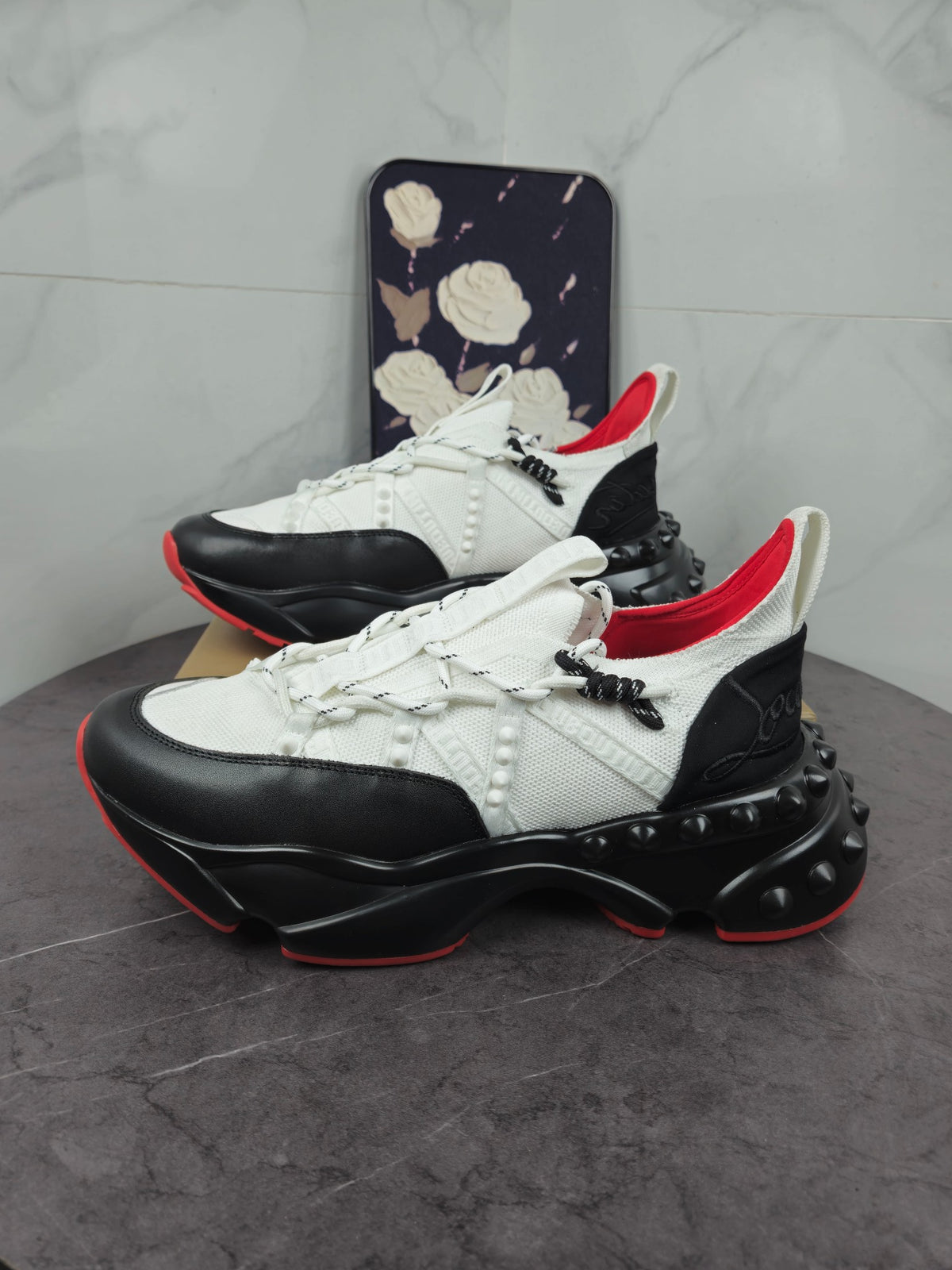 Z2P96A13 Fashion high-quality shoes