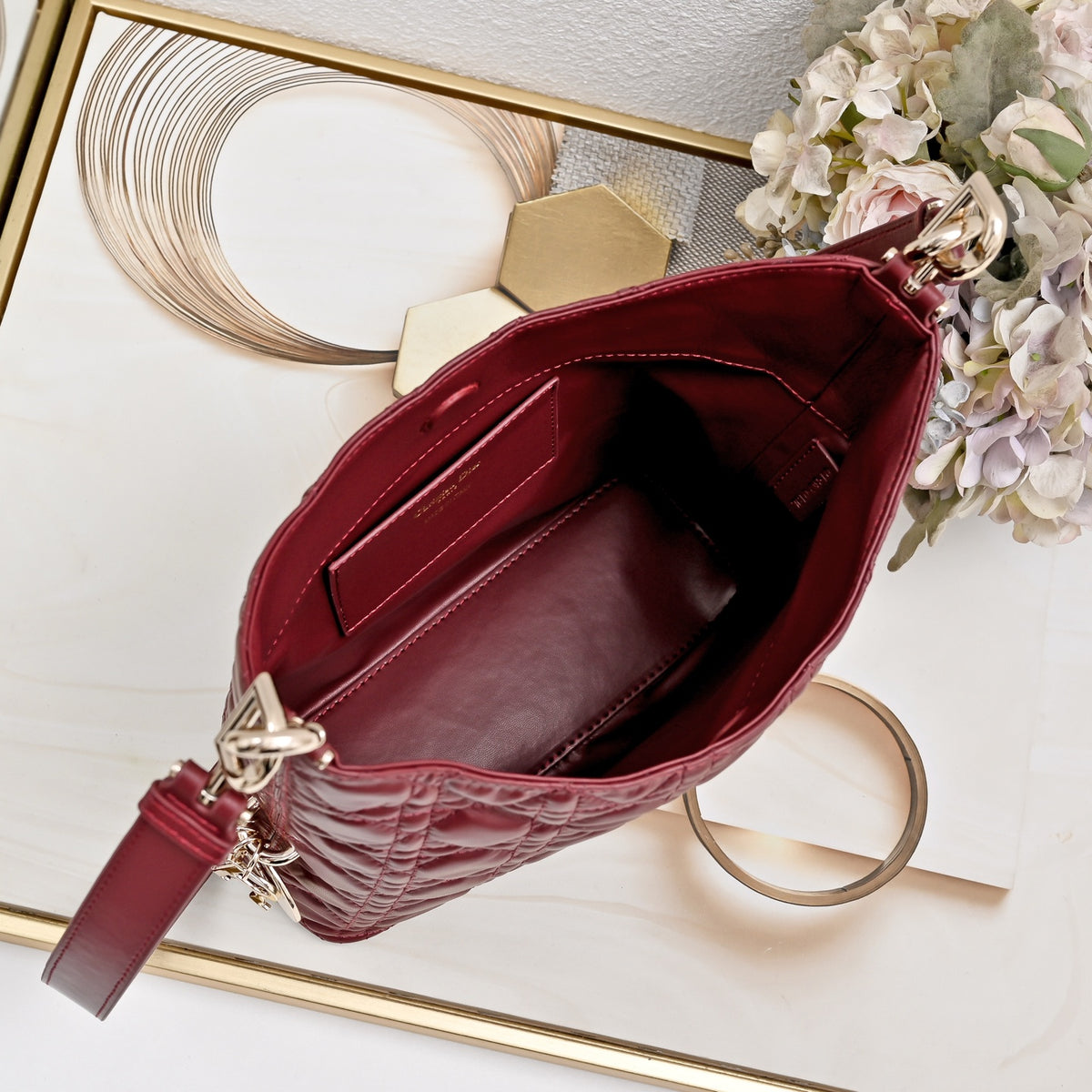 B1N96D35 Popular leather bag