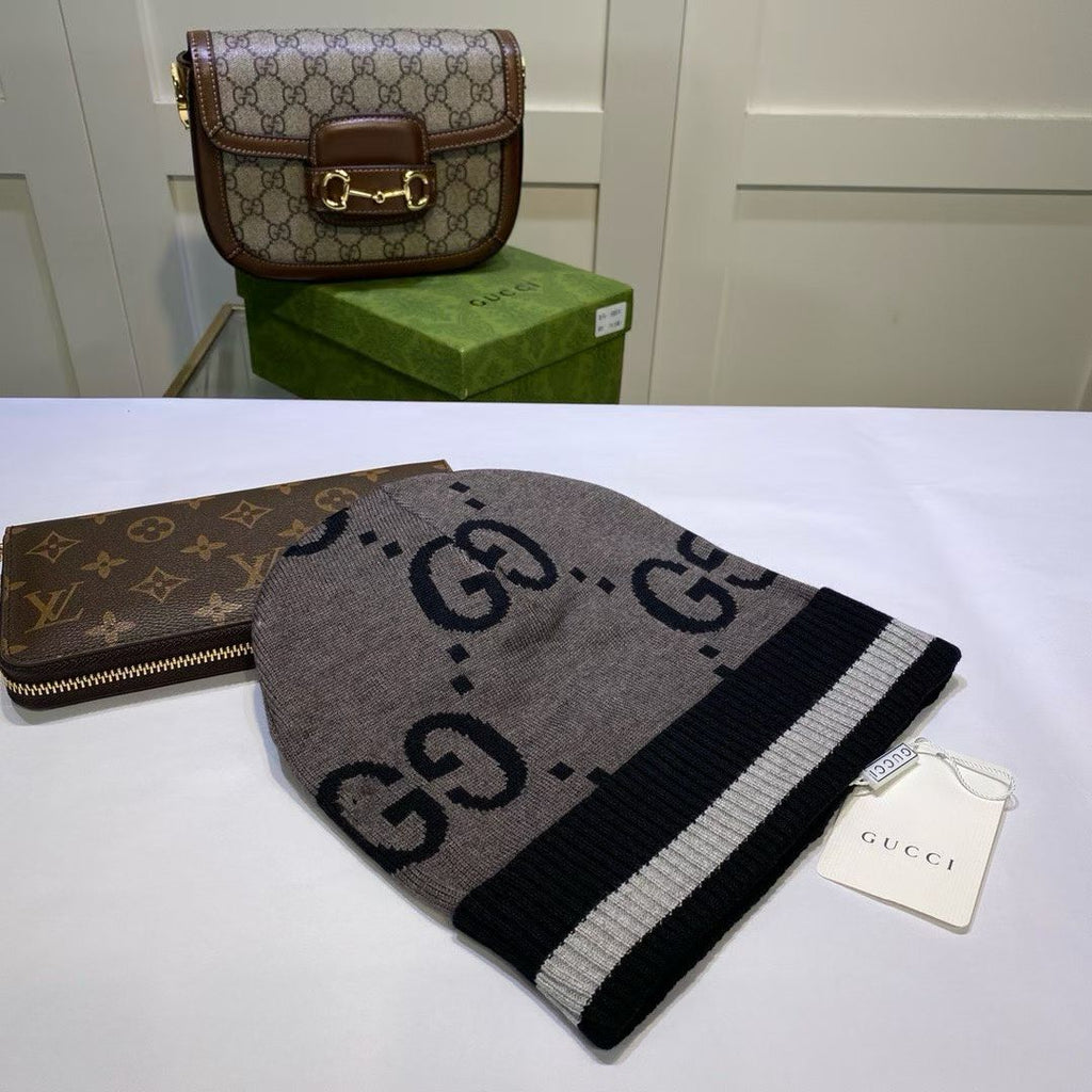 M1R86B62 Fashion hats