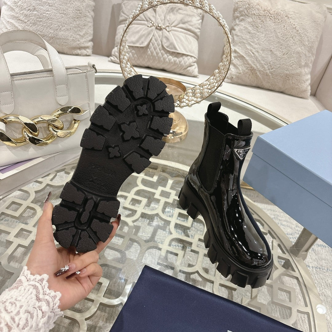 Z2P96P26 Popular high-quality shoes