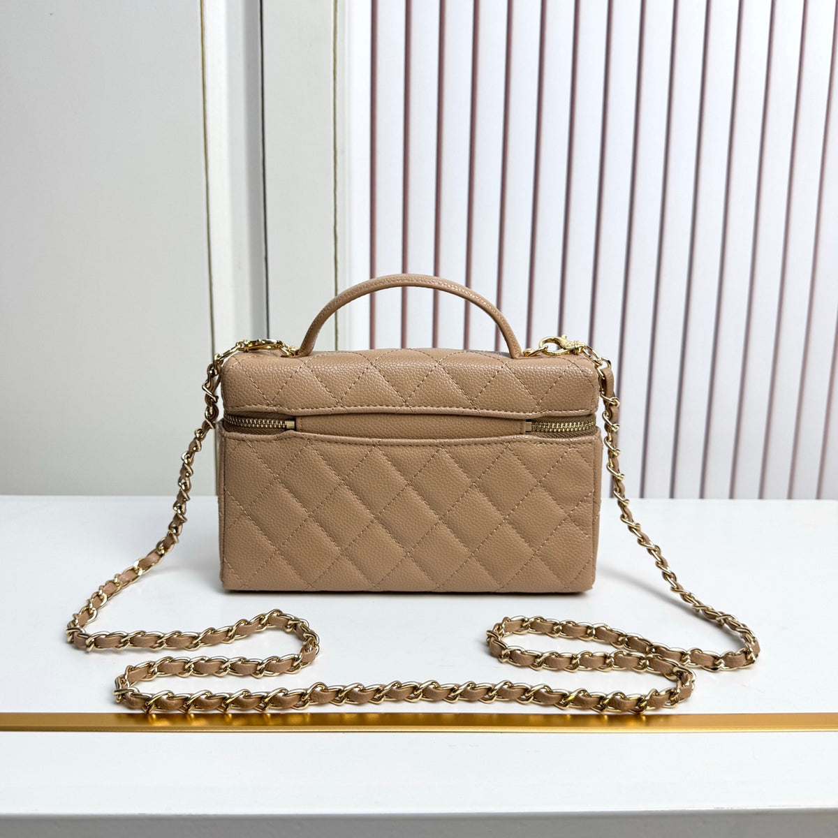 B1X66C19 Fashion leather bag
