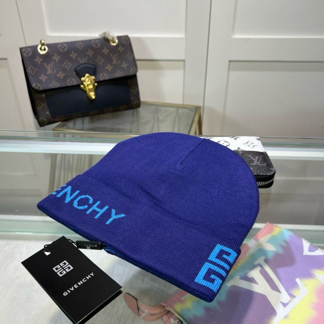 M1R86GV30 Fashion hats