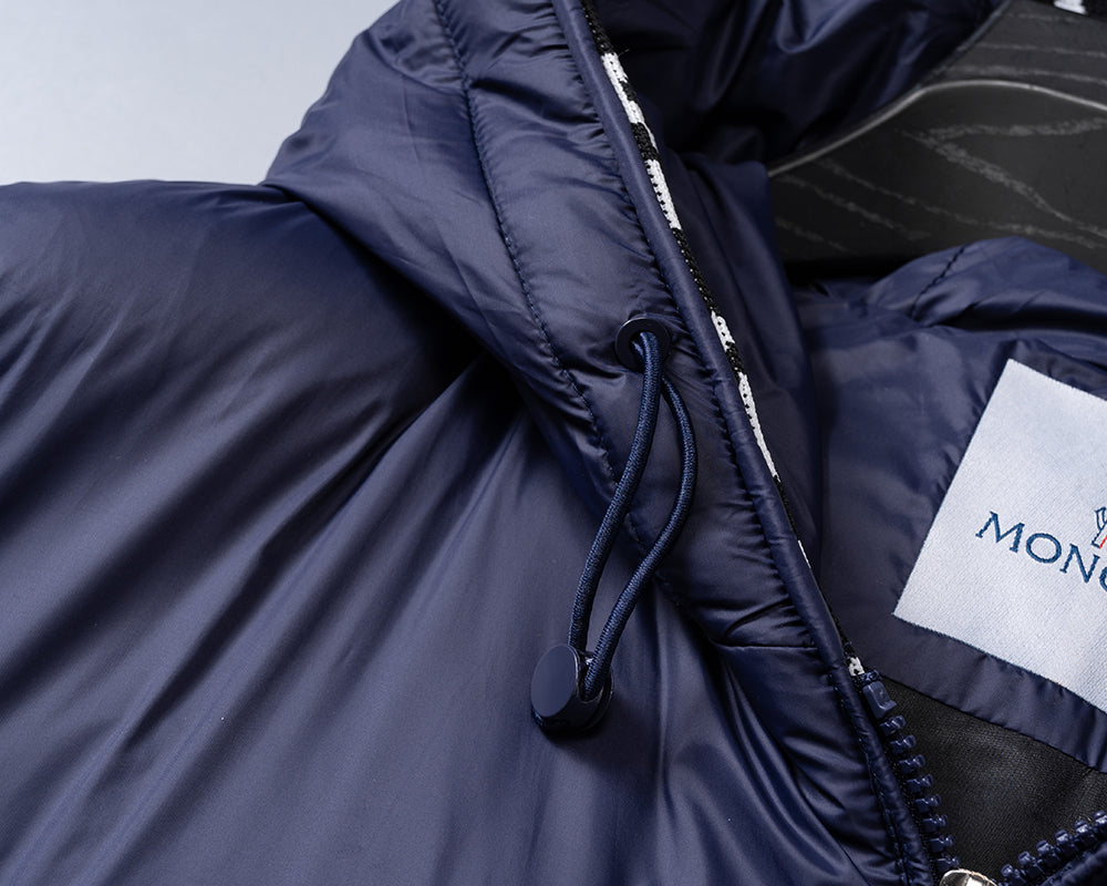 U1R86A52 Popular Coats