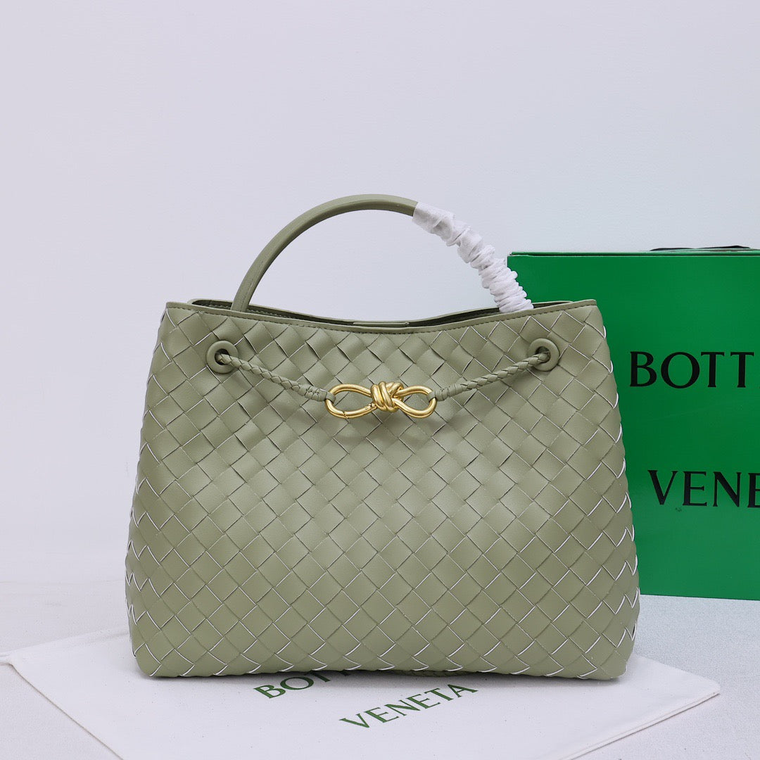 B1X66A35 Fashion high-quality leather bag