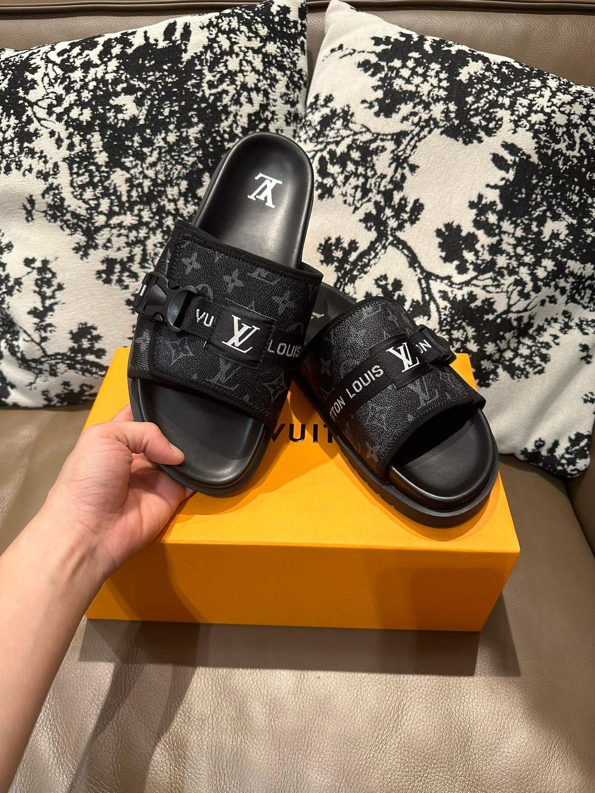 285ZE27Z  Popular leather Shoes