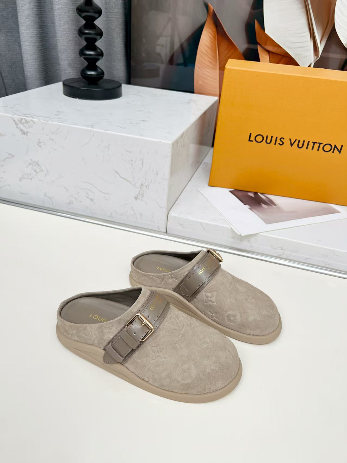 2105QE255Z Popular high-quality Shoes