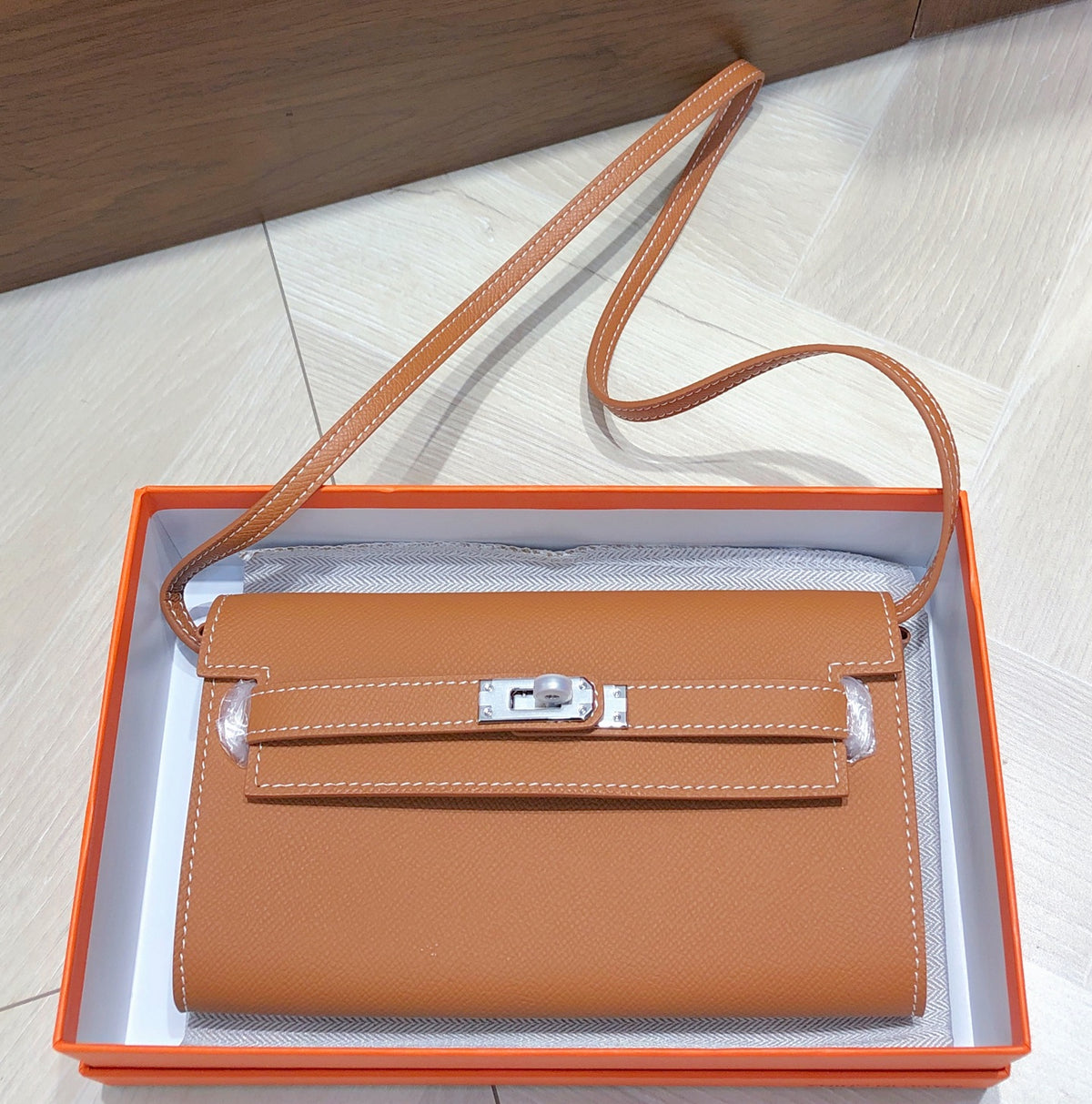 B1X66H10 Fashion high-quality leather bag