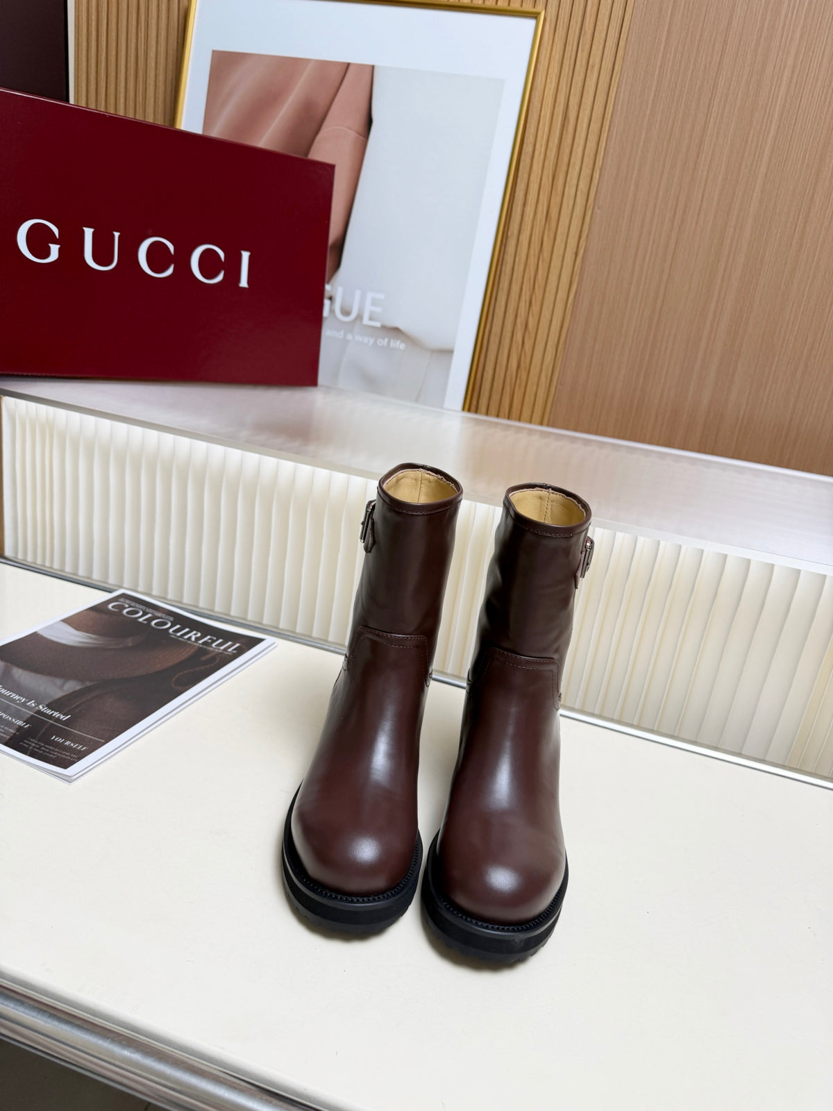 Z2P96B20 Fashion high-quality shoes
