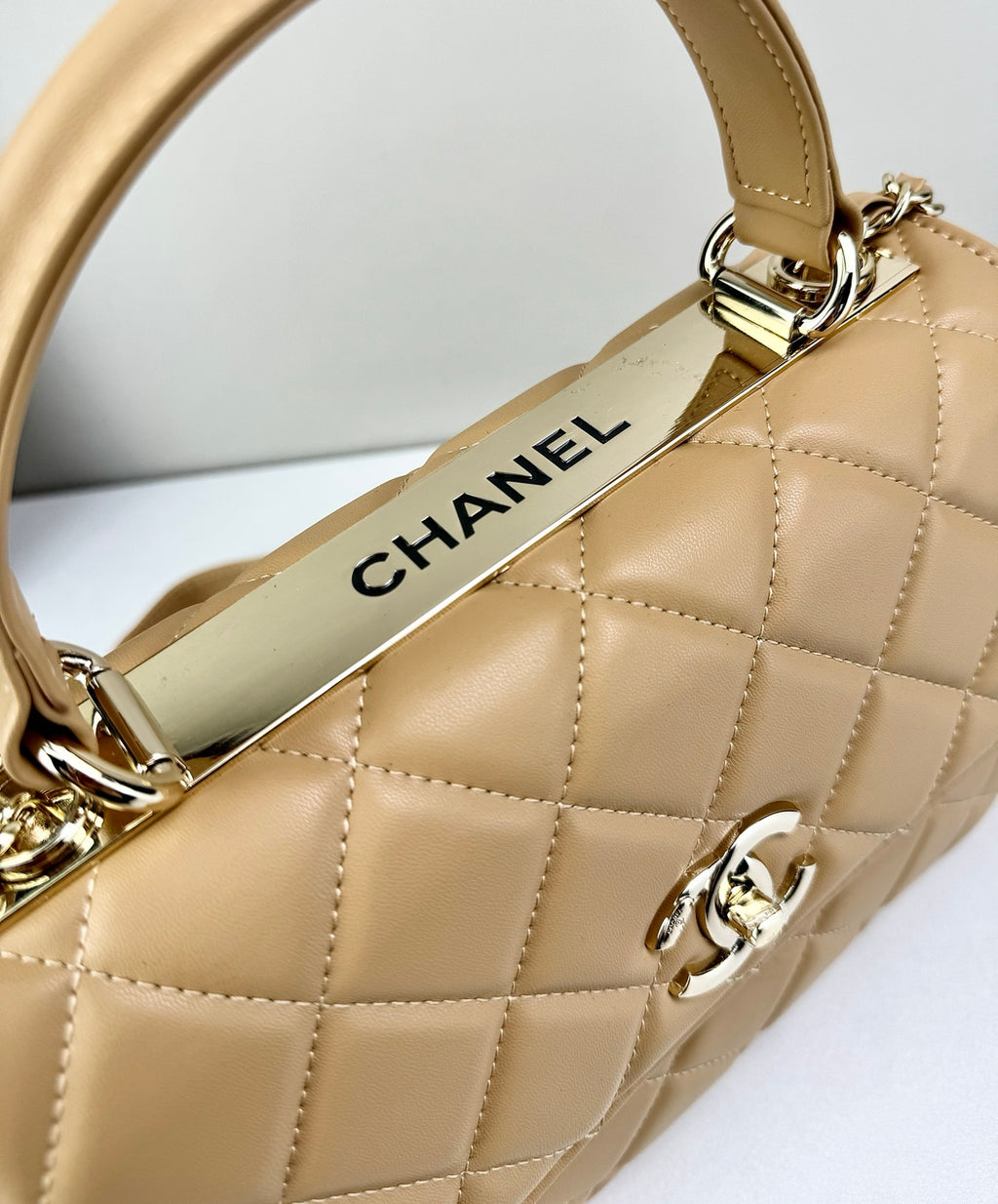 B1X76C7 Fashion leather bag