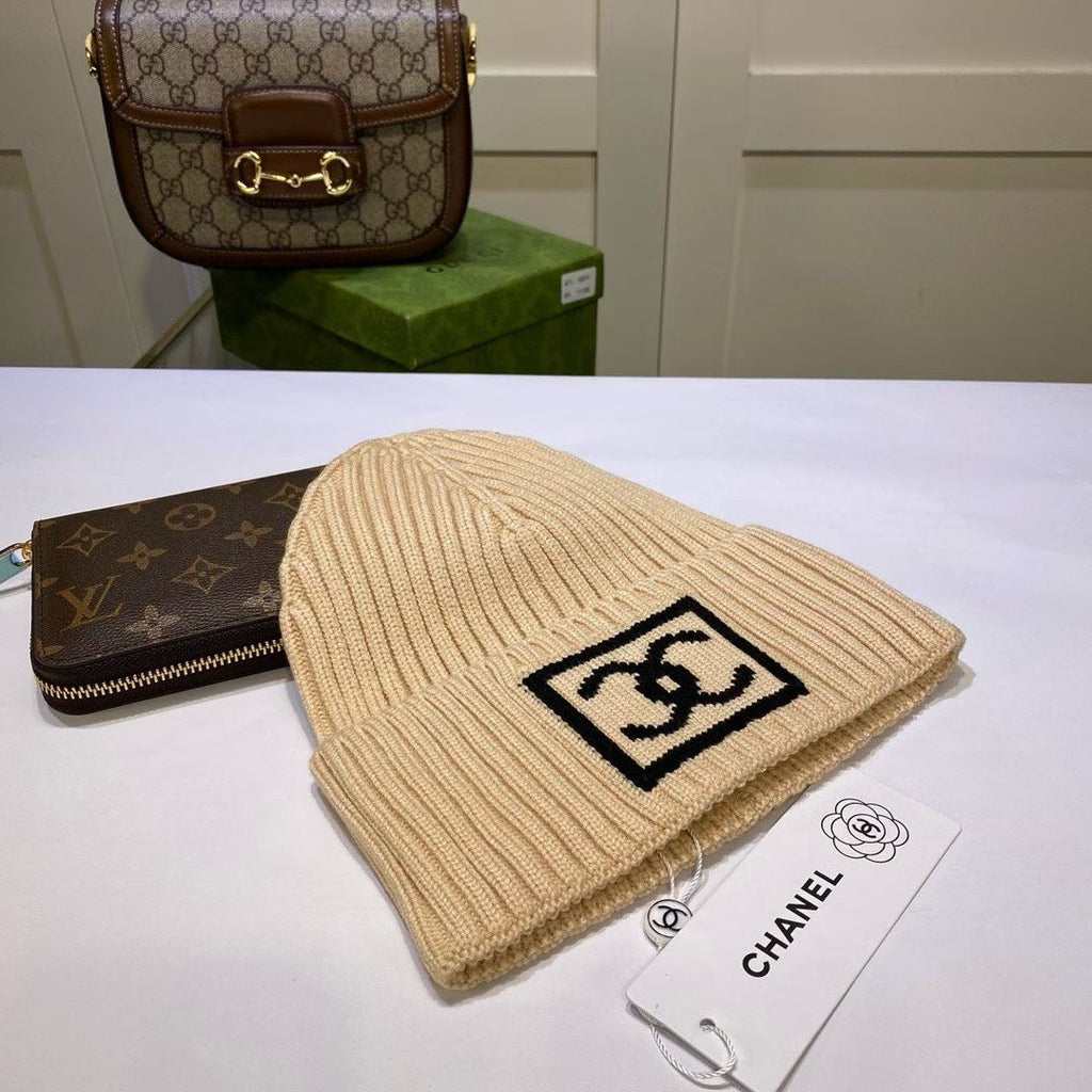 M1R86C65 Fashion hats