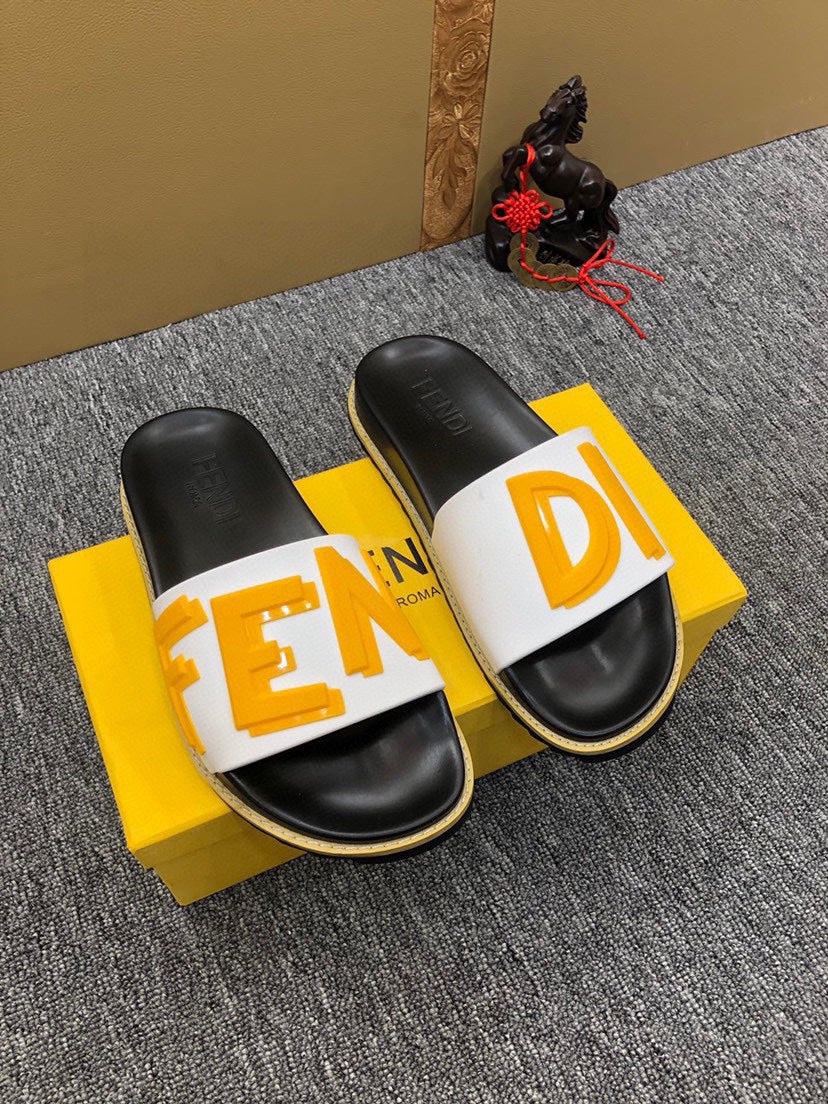 5XF106Z Popular Slippers