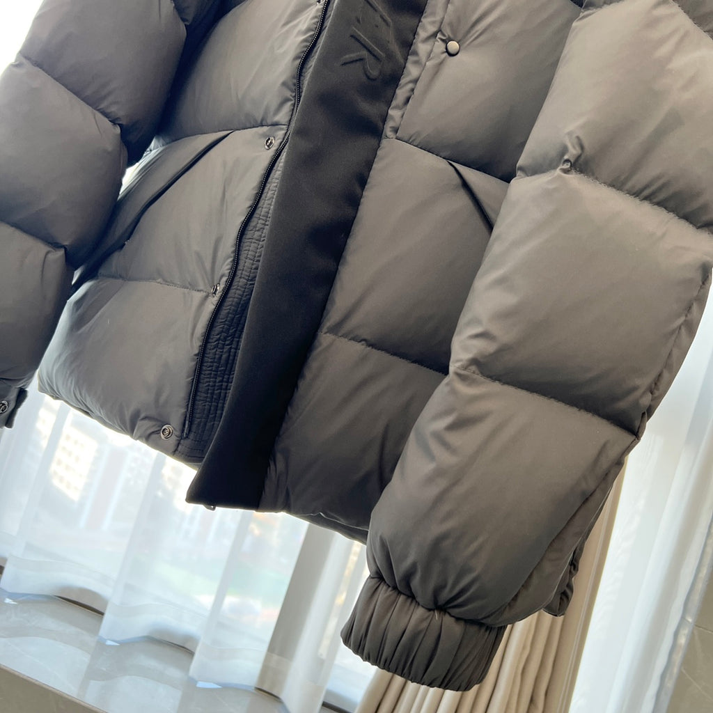 U3R106A24 Fashion down jacket