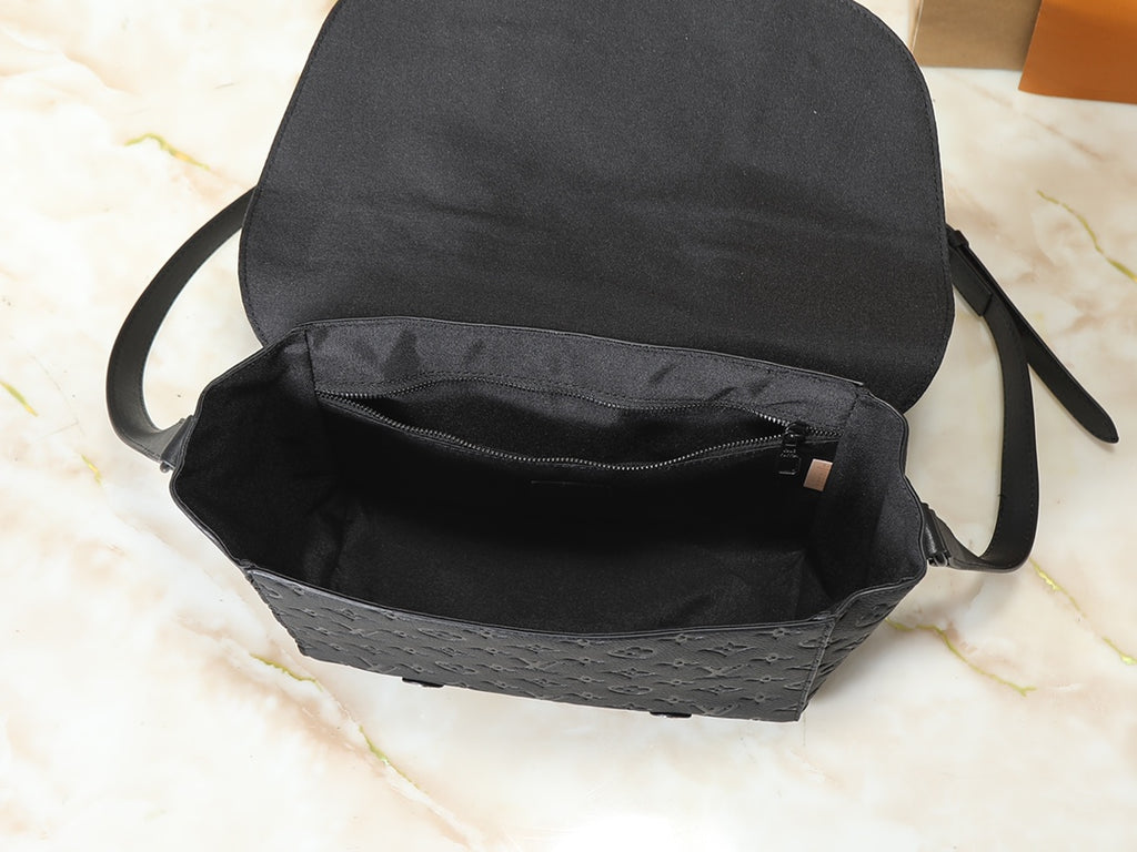 B1R76E56 Fashion leather bag