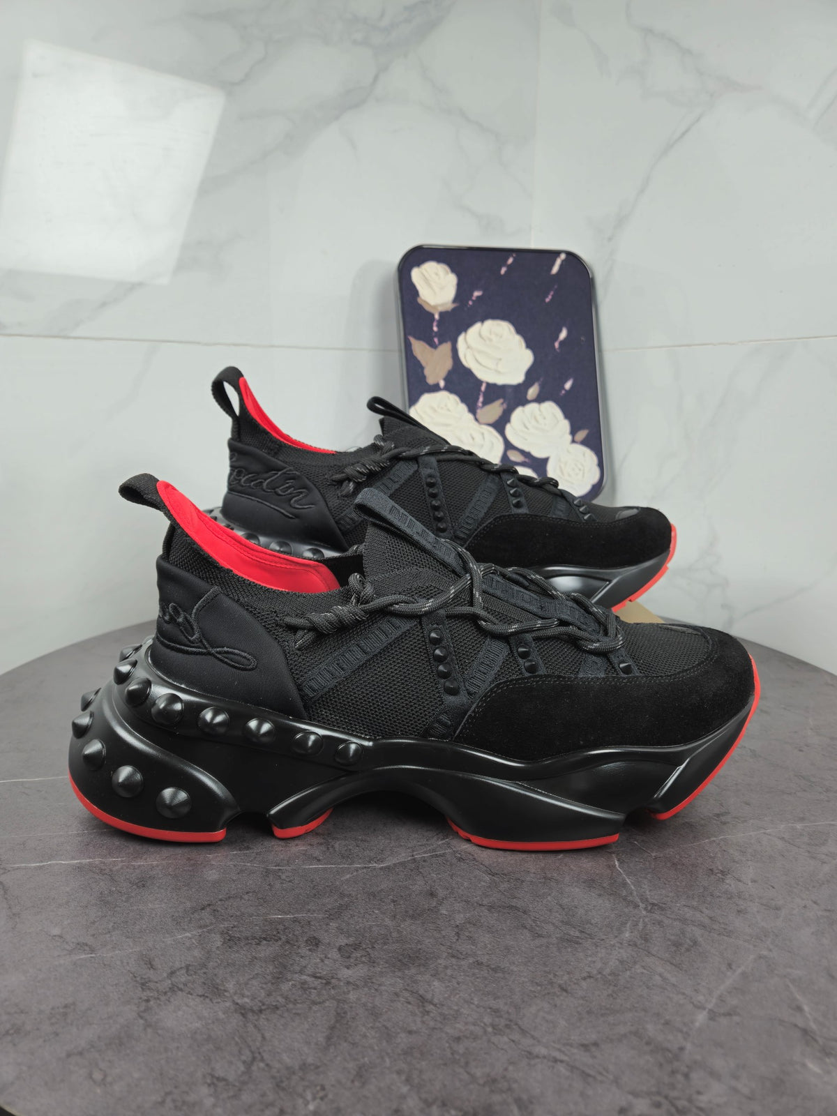 Z2P96A13 Fashion high-quality shoes